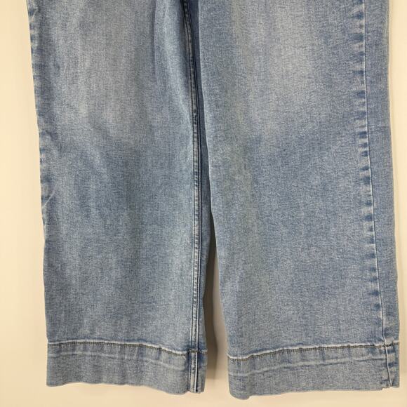 Bagatelle High Rise Cropped Straight Jeans Size 30 - Picture 8 of 8